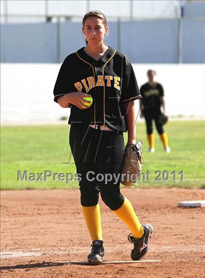 Thumbnail 3 in San Pedro vs. Port of Los Angeles (El Segundo Tournament) photogallery.