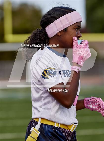 Thumbnail 3 in Inderkum @ Rio Americano photogallery.