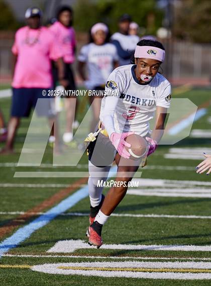 Thumbnail 2 in Inderkum @ Rio Americano photogallery.