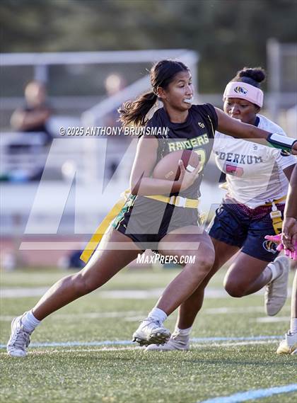 Thumbnail 3 in Inderkum @ Rio Americano photogallery.