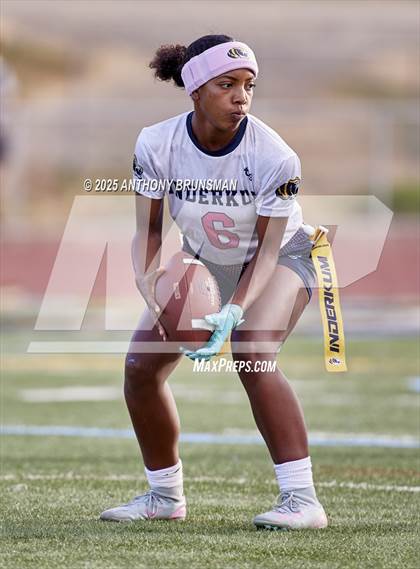Thumbnail 3 in Inderkum @ Rio Americano photogallery.