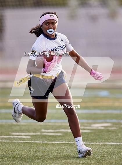 Thumbnail 1 in Inderkum @ Rio Americano photogallery.