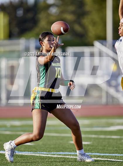 Thumbnail 2 in Inderkum @ Rio Americano photogallery.