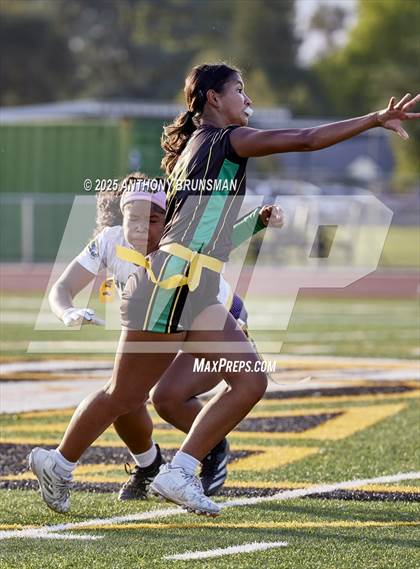 Thumbnail 3 in Inderkum @ Rio Americano photogallery.