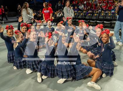 Thumbnail 3 in Grafton (VHSL Class 4 Final) photogallery.