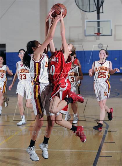 Thumbnail 2 in FR: Burroughs vs. La Canada (Burbank Tip Off Classic) photogallery.