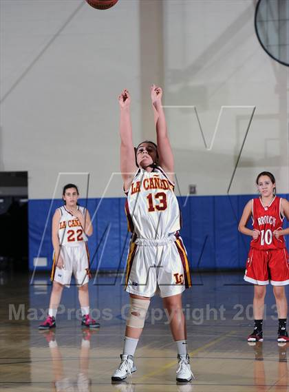 Thumbnail 3 in FR: Burroughs vs. La Canada (Burbank Tip Off Classic) photogallery.