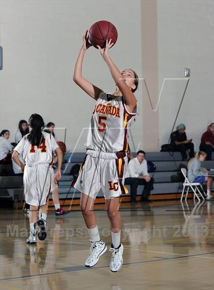 Thumbnail 1 in FR: Burroughs vs. La Canada (Burbank Tip Off Classic) photogallery.