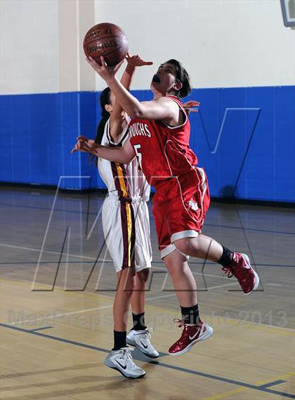 Thumbnail 2 in FR: Burroughs vs. La Canada (Burbank Tip Off Classic) photogallery.