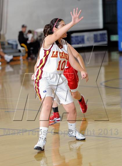 Thumbnail 1 in FR: Burroughs vs. La Canada (Burbank Tip Off Classic) photogallery.