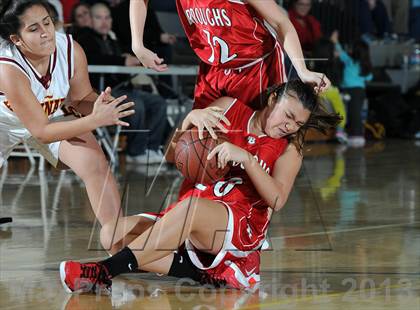 Thumbnail 3 in FR: Burroughs vs. La Canada (Burbank Tip Off Classic) photogallery.