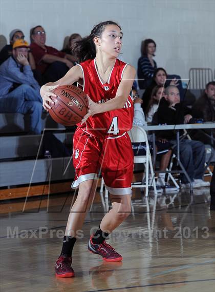 Thumbnail 2 in FR: Burroughs vs. La Canada (Burbank Tip Off Classic) photogallery.