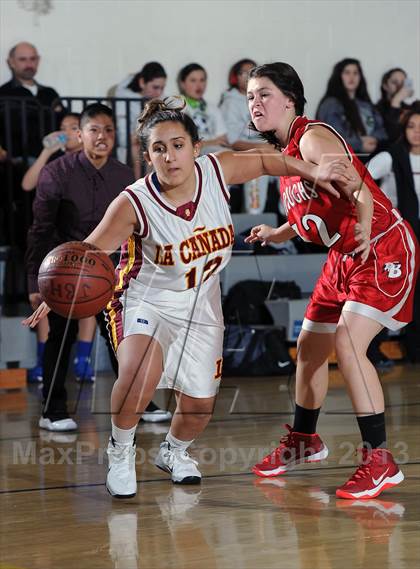 Thumbnail 3 in FR: Burroughs vs. La Canada (Burbank Tip Off Classic) photogallery.