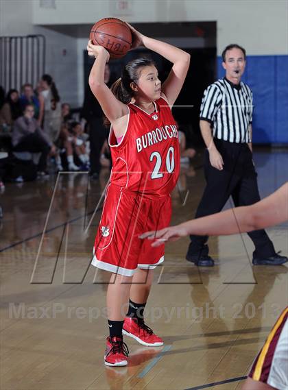 Thumbnail 3 in FR: Burroughs vs. La Canada (Burbank Tip Off Classic) photogallery.