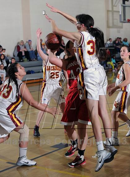 Thumbnail 1 in FR: Burroughs vs. La Canada (Burbank Tip Off Classic) photogallery.