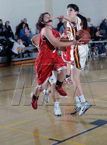Thumbnail 1 in FR: Burroughs vs. La Canada (Burbank Tip Off Classic) photogallery.