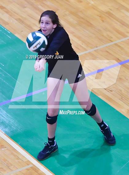 Thumbnail 1 in Fontainebleau vs Haynes Academy (Newman Tournament) photogallery.