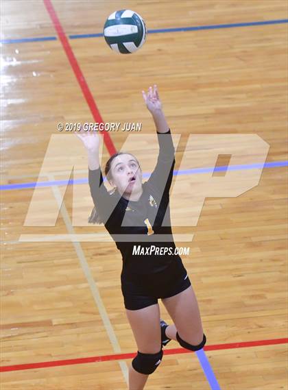 Thumbnail 3 in Fontainebleau vs Haynes Academy (Newman Tournament) photogallery.