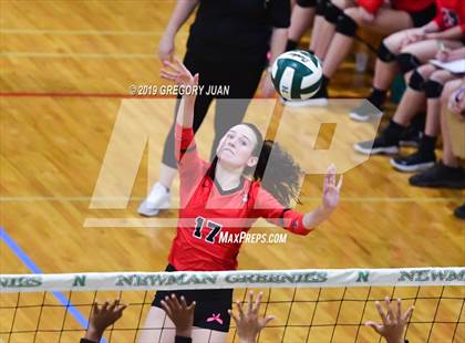 Thumbnail 1 in Fontainebleau vs Haynes Academy (Newman Tournament) photogallery.