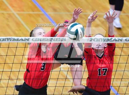 Thumbnail 2 in Fontainebleau vs Haynes Academy (Newman Tournament) photogallery.