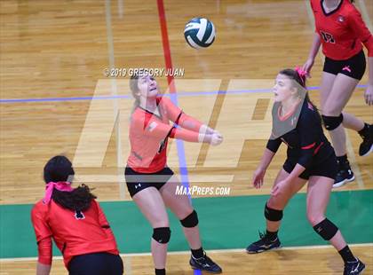 Thumbnail 3 in Fontainebleau vs Haynes Academy (Newman Tournament) photogallery.