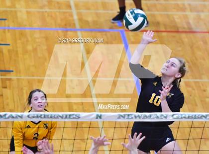 Thumbnail 3 in Fontainebleau vs Haynes Academy (Newman Tournament) photogallery.