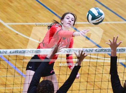 Thumbnail 3 in Fontainebleau vs Haynes Academy (Newman Tournament) photogallery.