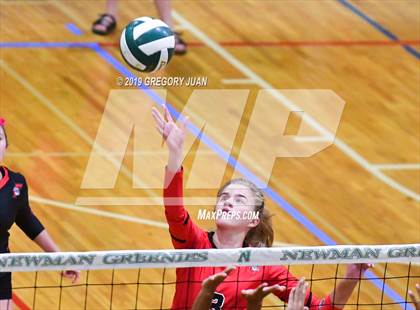 Thumbnail 1 in Fontainebleau vs Haynes Academy (Newman Tournament) photogallery.