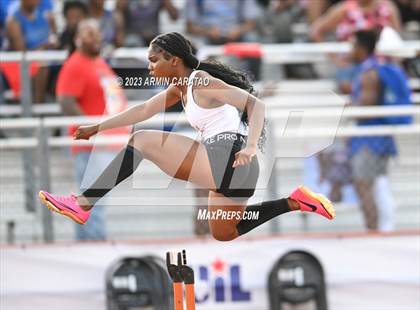 Thumbnail 1 in UIL 4A Track & Field Finals  photogallery.