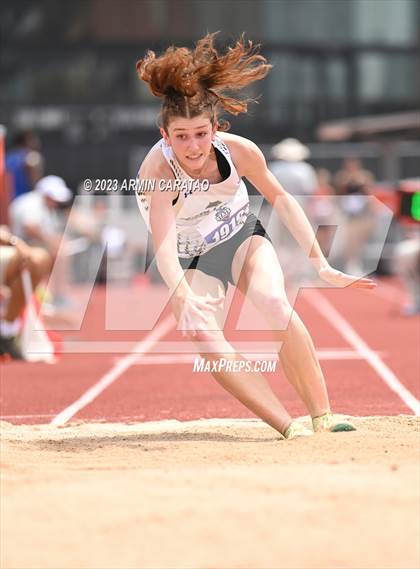 Thumbnail 3 in UIL 4A Track & Field Finals  photogallery.
