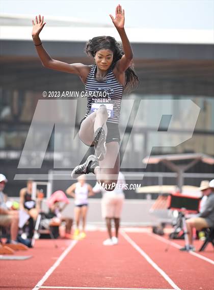 Thumbnail 1 in UIL 4A Track & Field Finals  photogallery.