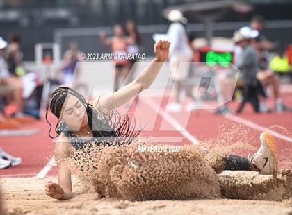 Thumbnail 2 in UIL 4A Track & Field Finals  photogallery.