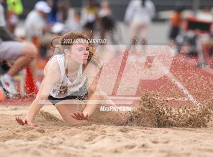 Thumbnail 1 in UIL 4A Track & Field Finals  photogallery.