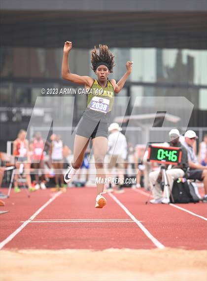 Thumbnail 1 in UIL 4A Track & Field Finals  photogallery.