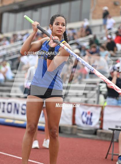 Thumbnail 1 in UIL 4A Track & Field Finals  photogallery.