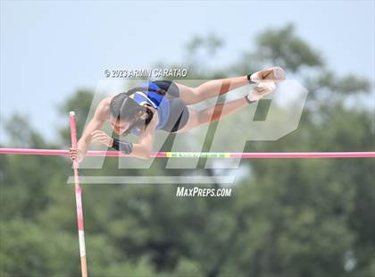 Thumbnail 2 in UIL 4A Track & Field Finals  photogallery.