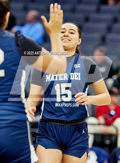 Thumbnail 2 in Marin Catholic vs. Mater Dei Catholic (CIF State D3 Final) photogallery.