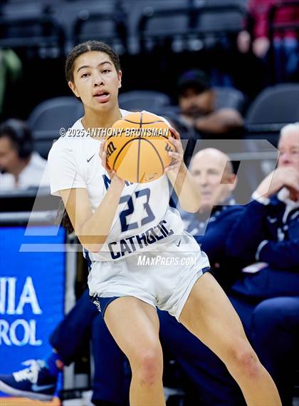 Thumbnail 2 in Marin Catholic vs. Mater Dei Catholic (CIF State D3 Final) photogallery.