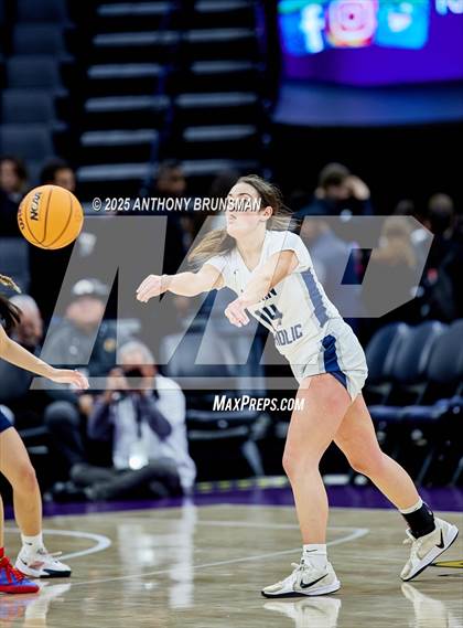 Thumbnail 3 in Marin Catholic vs. Mater Dei Catholic (CIF State D3 Final) photogallery.