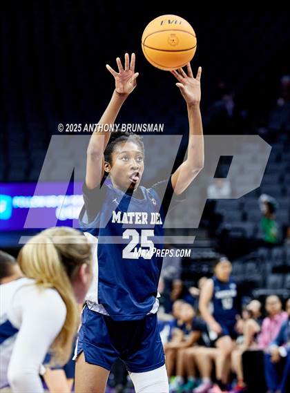 Thumbnail 3 in Marin Catholic vs. Mater Dei Catholic (CIF State D3 Final) photogallery.