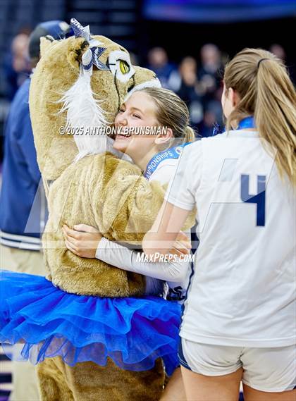 Thumbnail 3 in Marin Catholic vs. Mater Dei Catholic (CIF State D3 Final) photogallery.