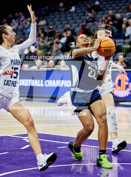 Thumbnail 3 in Marin Catholic vs. Mater Dei Catholic (CIF State D3 Final) photogallery.