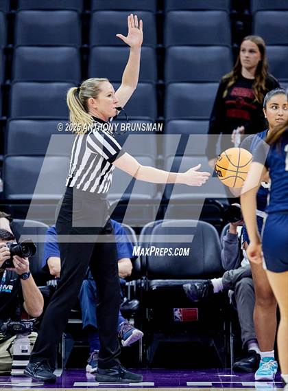 Thumbnail 1 in Marin Catholic vs. Mater Dei Catholic (CIF State D3 Final) photogallery.
