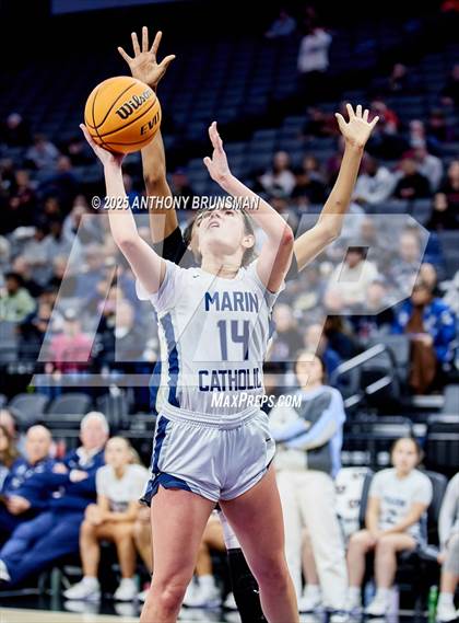 Thumbnail 2 in Marin Catholic vs. Mater Dei Catholic (CIF State D3 Final) photogallery.