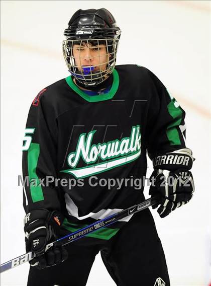 Thumbnail 1 in Norwalk/McMahon @ New Fairfield/Immaculate photogallery.