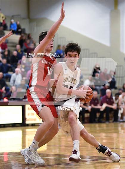 Thumbnail 3 in Wadsworth @ Stow-Munroe Falls (OHSAA Division I Sectional Playoff) photogallery.