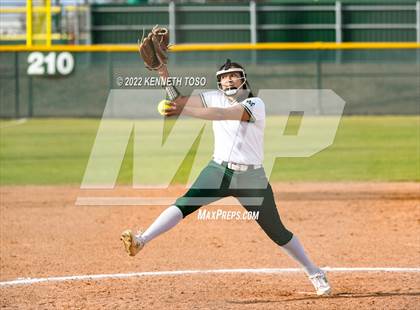 Thumbnail 1 in Pflugerville vs. McCollum photogallery.