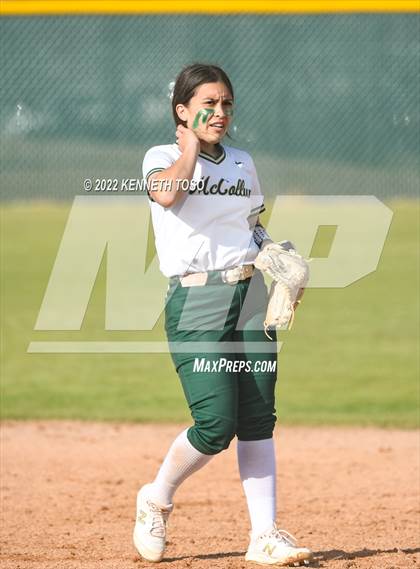 Thumbnail 3 in Pflugerville vs. McCollum photogallery.
