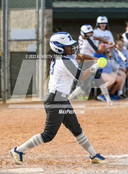 Thumbnail 1 in Pflugerville vs. McCollum photogallery.