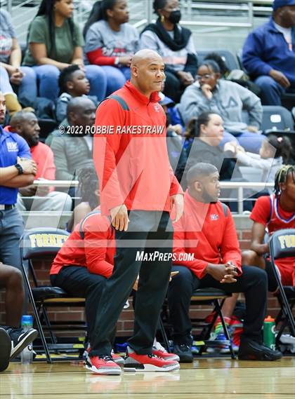 Thumbnail 1 in Duncanville @ Rockwall-Heath (UIL 6A Region II BB Area Playoff) photogallery.